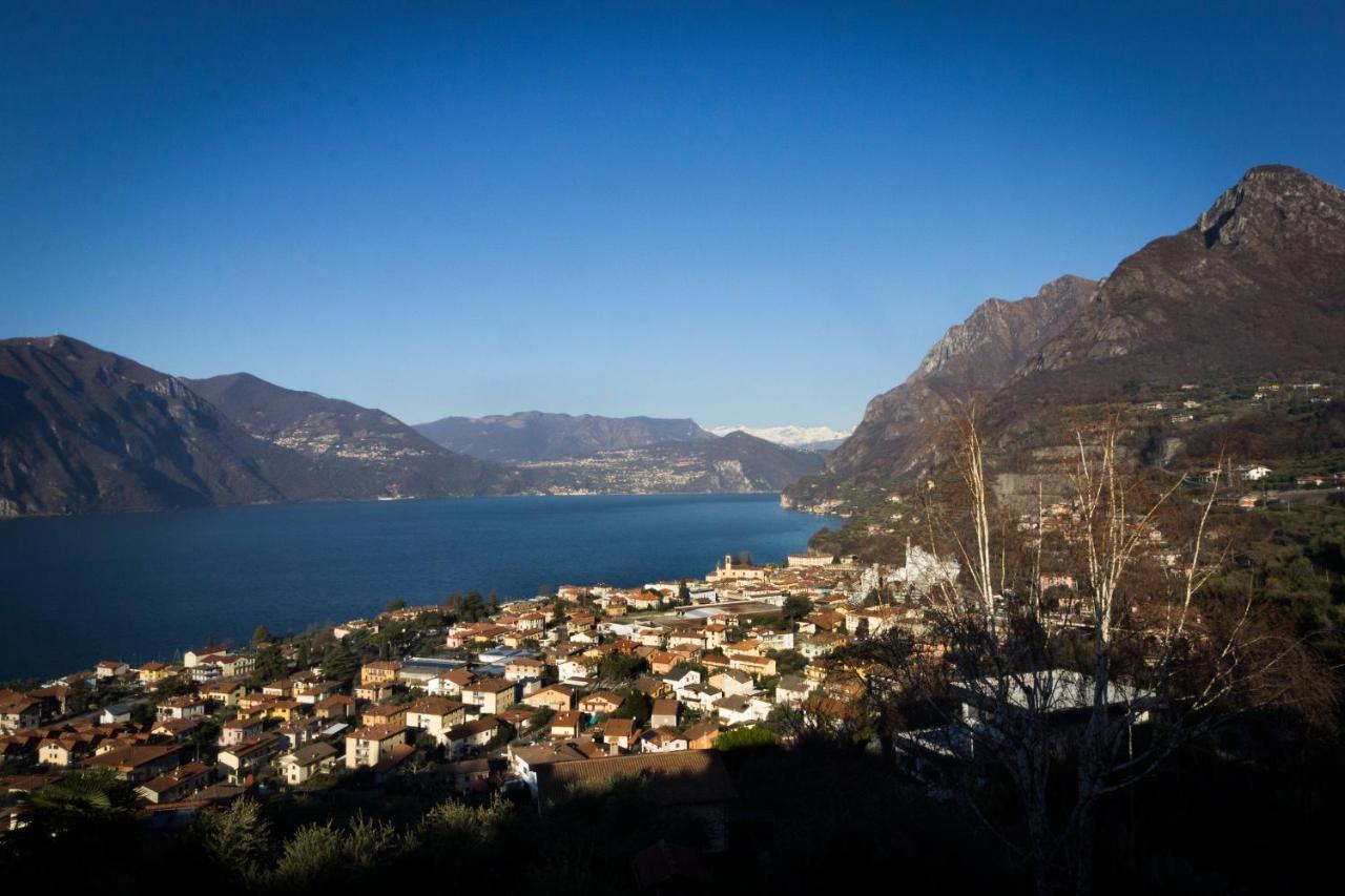 Magic On The Lake - Panoramic Marone Luaran gambar