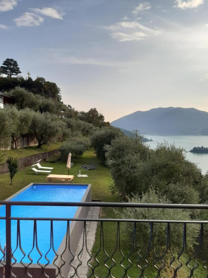 Magic On The Lake - Panoramic Marone Luaran gambar