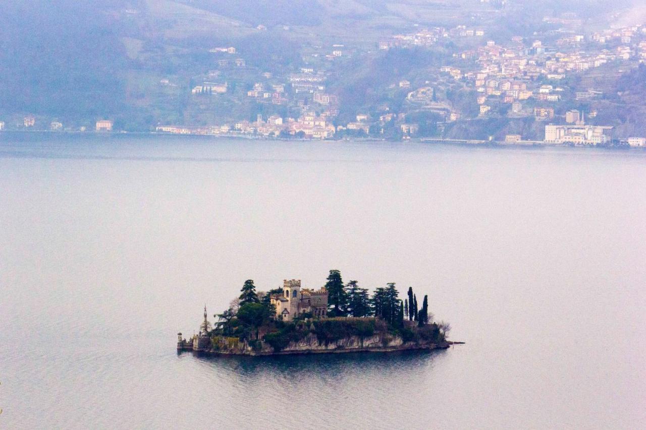 Magic On The Lake - Panoramic Marone Bilik gambar